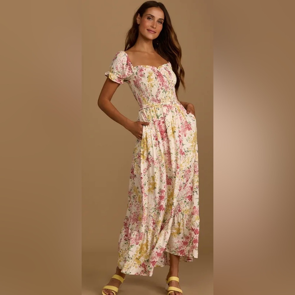Lulus Floral Smocked Puff Sleeve Maxi Dress Size Small
